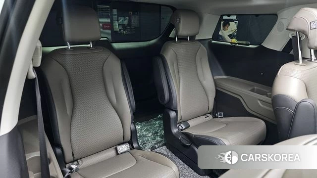 Kia The New Carnival 4th Generation 2025 Белый из Кореи, фото 2