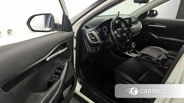 Kia Seltos 2020 Белый из Кореи, фото 2