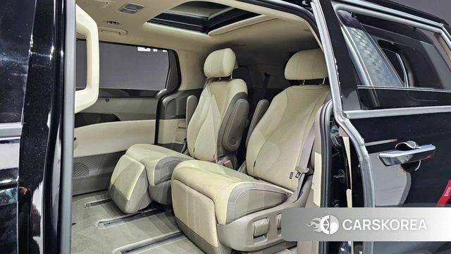 Kia Carnival 4th generation 2023 Черный из Кореи, фото 2