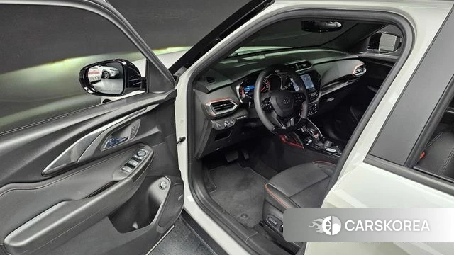 Chevrolet (GM Daewoo) Trailblazer 2022 Белый из Кореи, фото 2