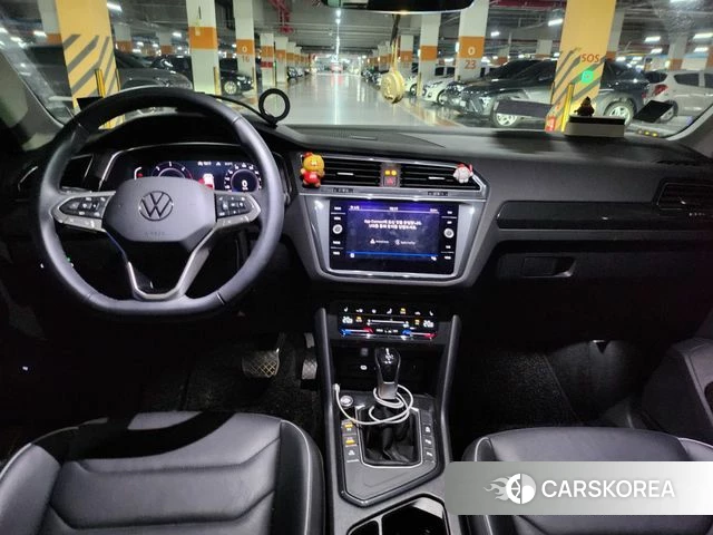 Volkswagen Tiguan second Generation 2024 Серый из Кореи, фото 2