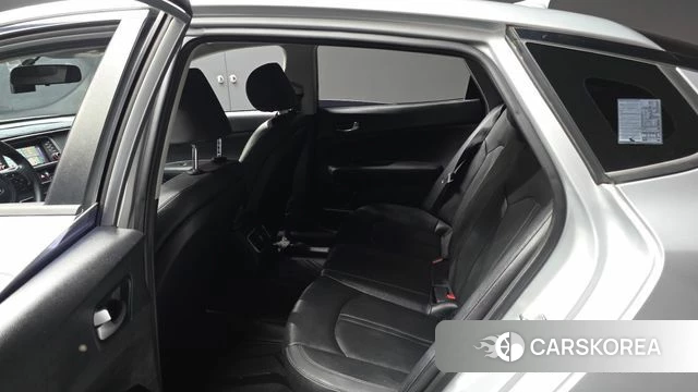 Kia K5 second generation 2018 Белый из Кореи, фото 2