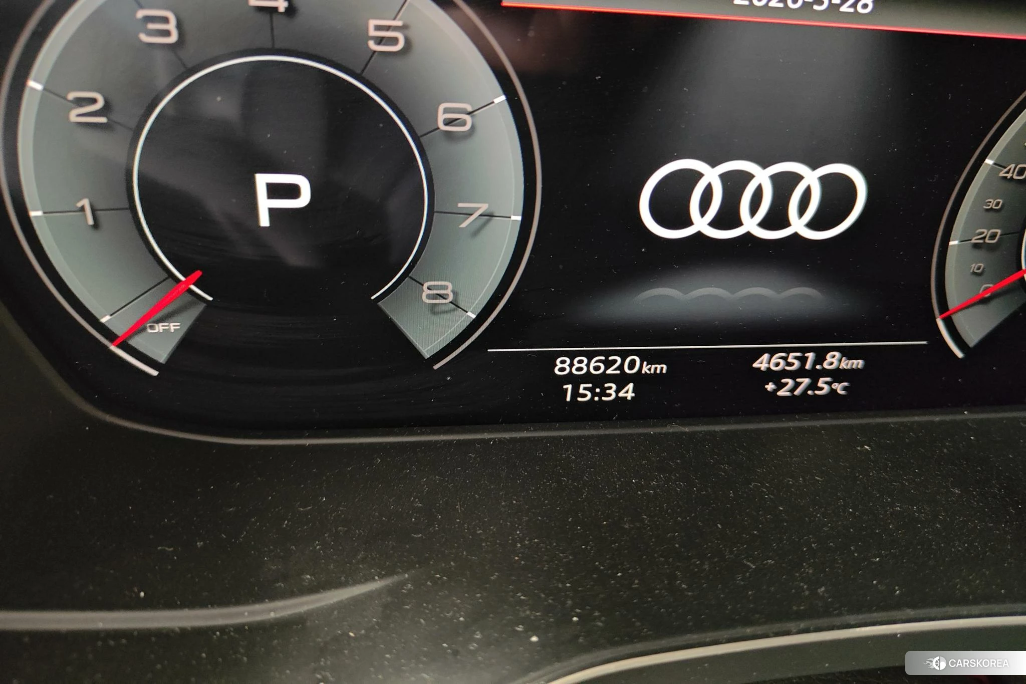 Audi A4L 2020 Белый из Китая, фото 2