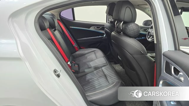 Genesis G70 2018 Белый из Кореи, фото 2