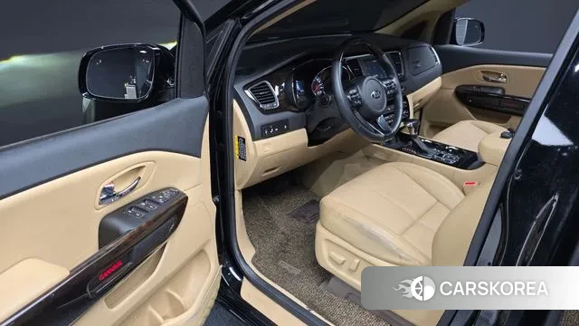 Kia The New Carnival 2020 Черный из Кореи, фото 2