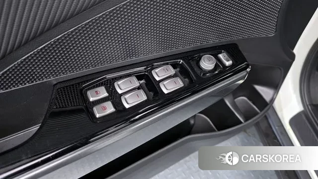 Ssangyong Tivoli Armor 2019 Белый из Кореи, фото 2