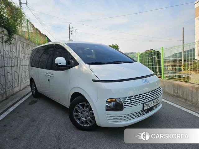 Hyundai Staria 2021 Белый из Кореи, фото 2
