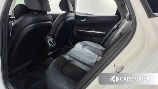 Kia The New K5 2nd generation 2018 Белый из Кореи, фото 2