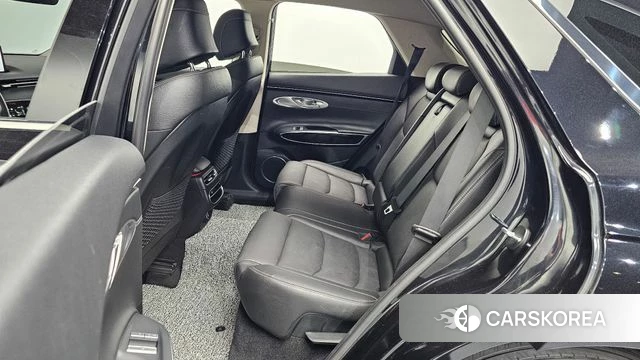 Genesis GV70 2022 Черный из Кореи, фото 2