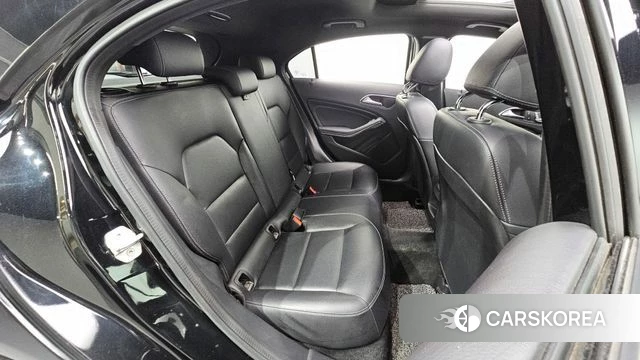 Mercedes-Benz A-Class W176 2018 Черный из Кореи, фото 2