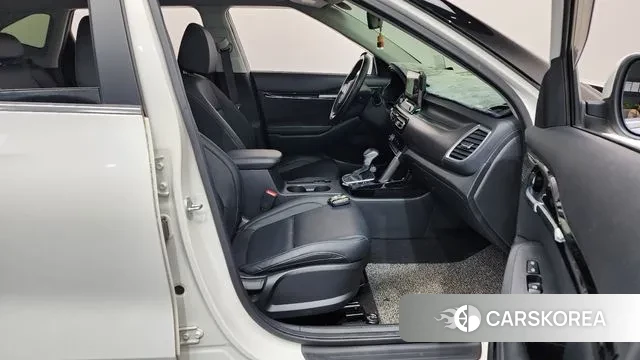 Kia Seltos 2019 Белый из Кореи, фото 2