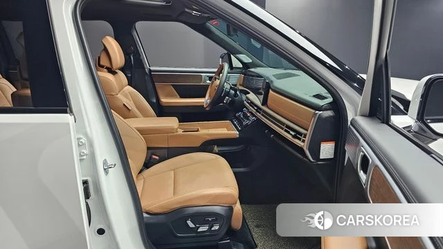 Hyundai Santa Fe (MX5) 2023 Белый из Кореи, фото 2