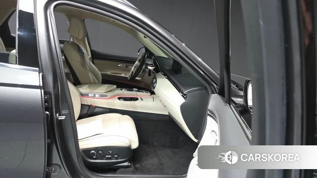 Genesis GV70 2023 Серый из Кореи, фото 2