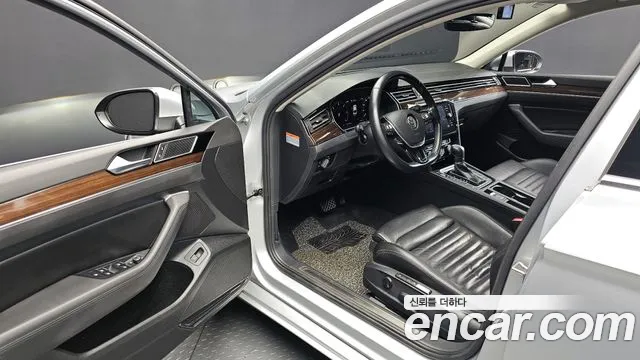 Volkswagen Passat GT (B8) id 2688379 из Кореи 2