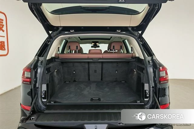 BMW X5 (imported) 2022 Черный из Китая, фото 2