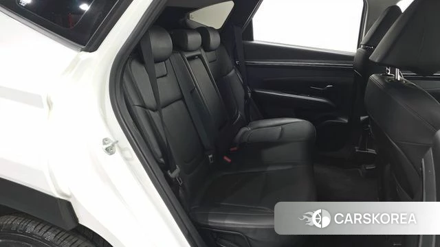 Hyundai Tucson (NX4) 2021 Белый из Кореи, фото 2