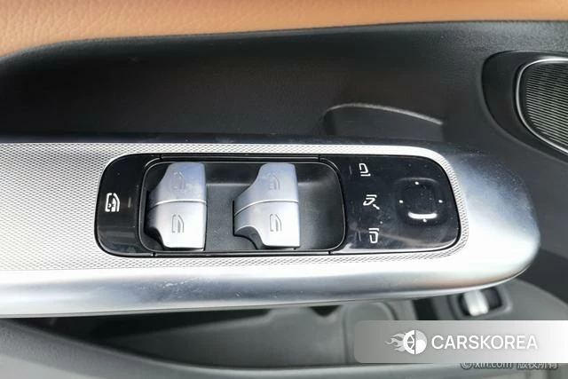 Mercedes-Benz GLC 2023 Черный из Китая, фото 2