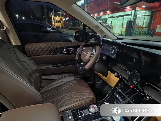 Kia Carnival 4th generation 2023 Черный из Кореи, фото 2