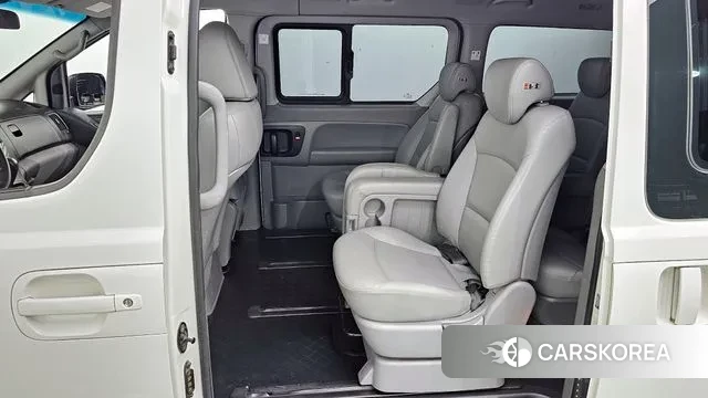 Hyundai The New Grand Starex 2020 Серебряный из Кореи, фото 2