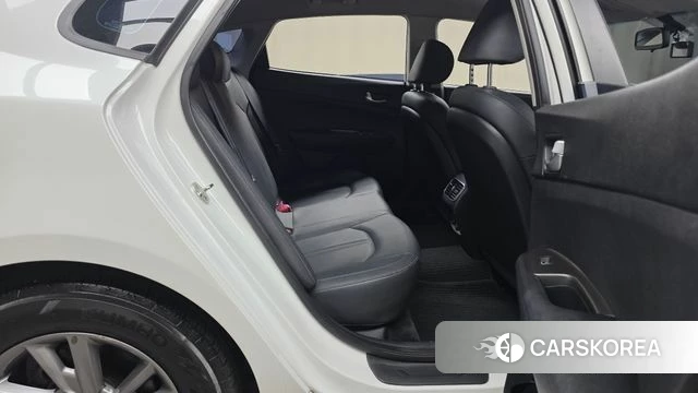 Kia The New K5 2nd generation 2019 Белый из Кореи, фото 2