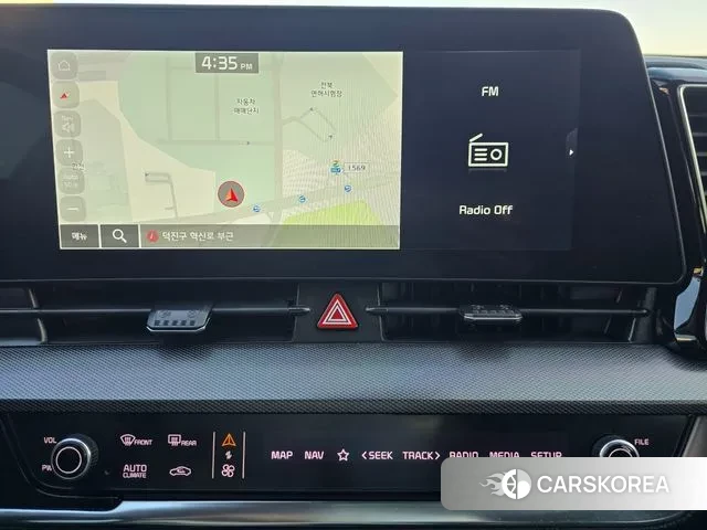 Kia Sportage 5th Generation 2022 Белый из Кореи, фото 2