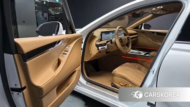 Genesis G80 (RG3) 2025 Белый из Кореи, фото 2