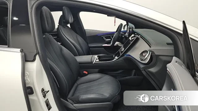 Mercedes-Benz EQE V295 2022 Белый из Кореи, фото 2