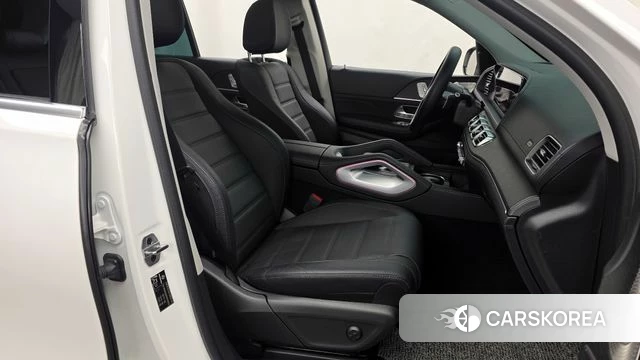 Mercedes-Benz GLE-Class W167 2023 Белый из Кореи, фото 2
