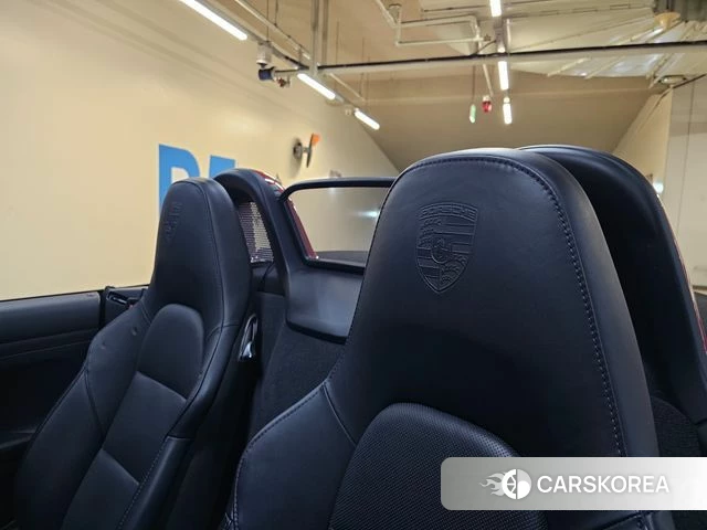 Porsche 718 Boxster 2022 Красный из Кореи, фото 2