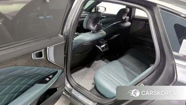 Kia K8 Hybrid 2024 Серый из Кореи, фото 2