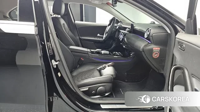 Mercedes-Benz A-Class W177 2020 Черный из Кореи, фото 2