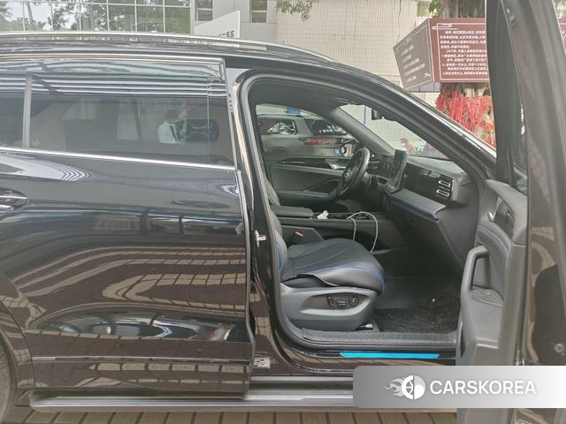 Volkswagen Tiguan L 2025 Черный из Китая, фото 2