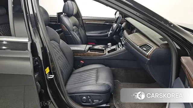 Genesis G90 2018 Черный из Кореи, фото 2