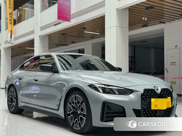 BMW 4 series 2025 Серебристо-серый из Китая, фото 2
