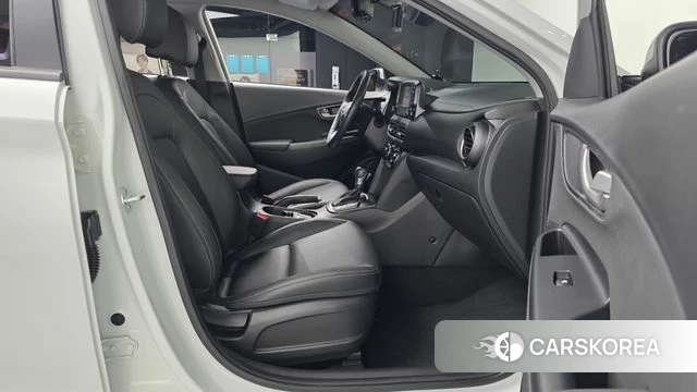 Hyundai Kona 2018 Белый из Кореи, фото 2