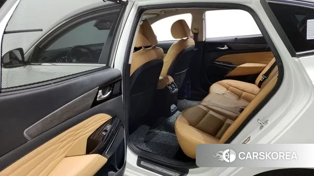 Kia K7 Premier 2021 Белый из Кореи, фото 2