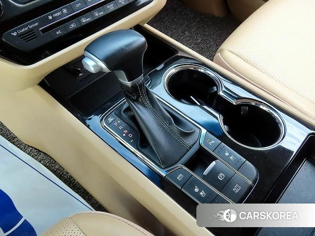 Kia The New Carnival 2019 Белый из Кореи, фото 2