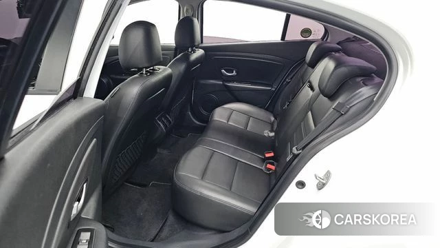 Renault Korea (Samsung) SM3 Z.E. 2019 Белый из Кореи, фото 2