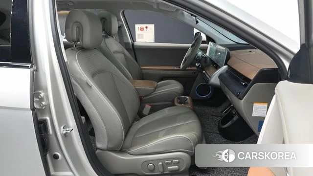 Hyundai Ionic 5 2022 Серебристо-серый из Кореи, фото 2