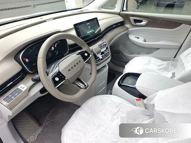 Roewe iMAX8 EV 2026 Белый из Китая, фото 2