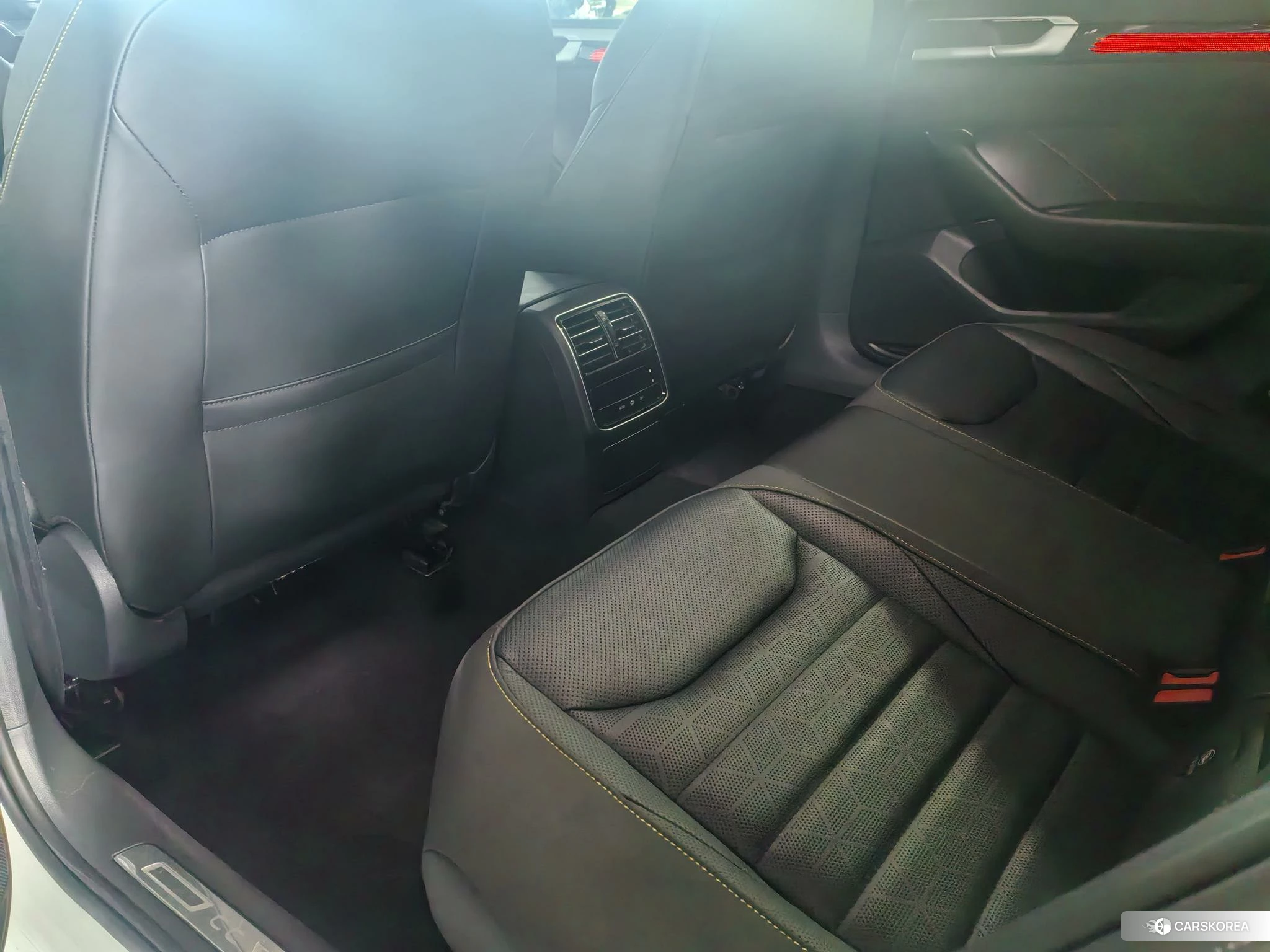 Volkswagen CC 2022 Белый из Китая, фото 2