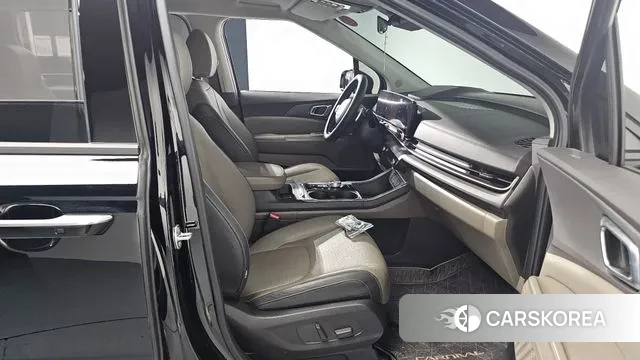 Kia The New Carnival 4th Generation 2024 Черный из Кореи, фото 2