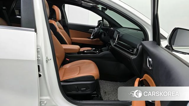 Kia Sportage 5th Generation 2021 Белый из Кореи, фото 2