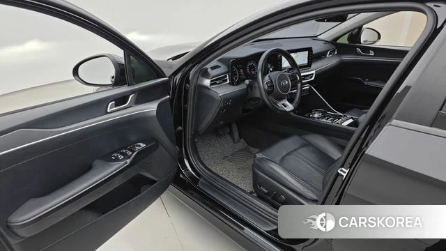 Kia K5 3rd generation 2021 Черный из Кореи, фото 2