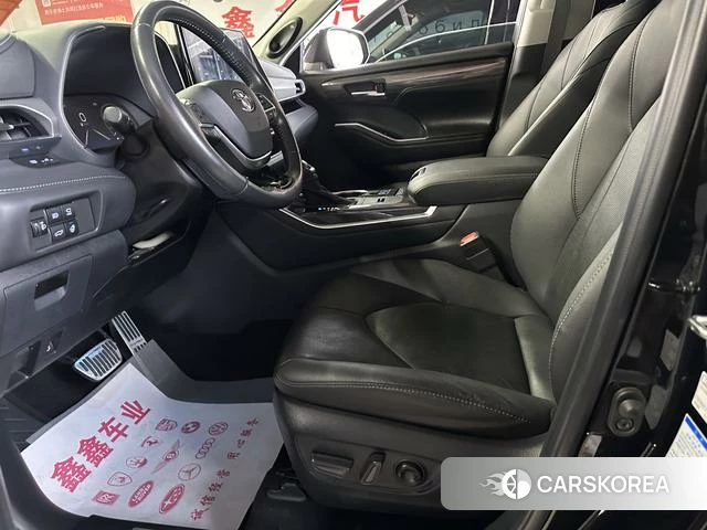 Toyota Highlander 2021 Черный из Китая, фото 2