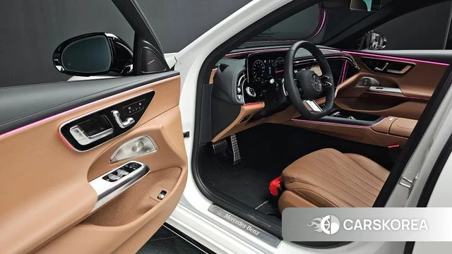 Mercedes-Benz E-Class W214 2026 Белый из Кореи, фото 2