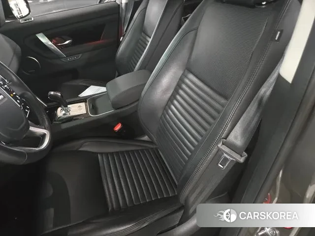 Land Rover Discovery Sports 2nd Generation 2020 Серебристо-серый из Кореи, фото 2