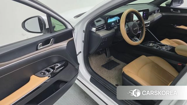 Kia K5 3rd generation 2022 Белый из Кореи, фото 2