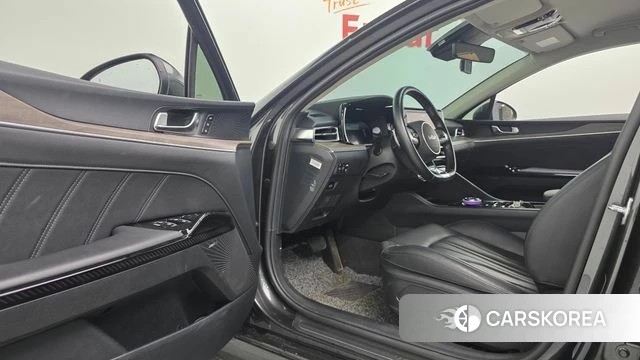 Kia K5 3rd generation 2021 Серый из Кореи, фото 2
