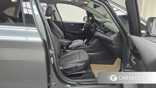 BMW 2 Series Active Tourer (F45) 2021 Серый из Кореи, фото 2